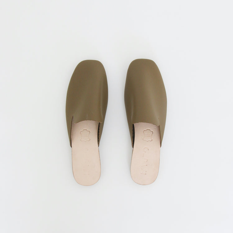slip-on mules